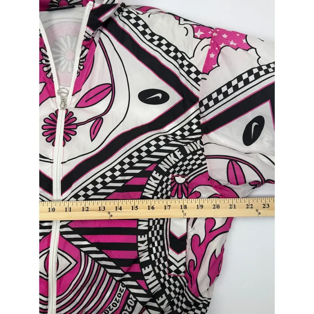 Nike Women's Yin Yang Lightweight jacket
